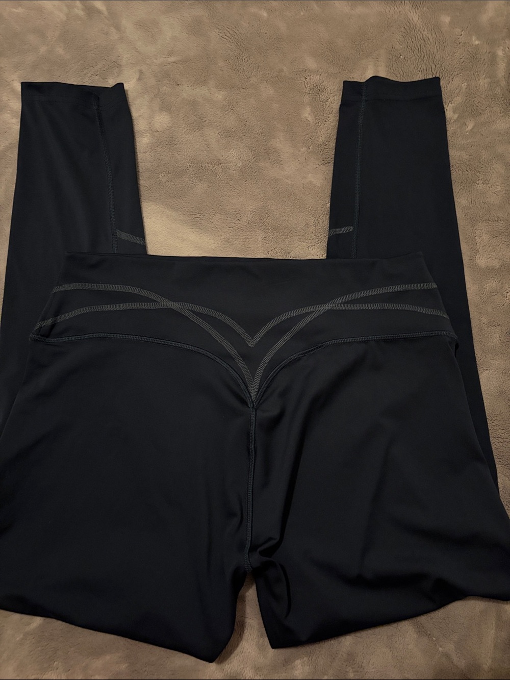 Gymshark Volt Leggings - Picture 3 of 11